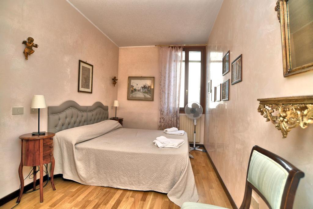 شقة البندقية  في Biennale Apt Balcony المظهر الخارجي الصورة