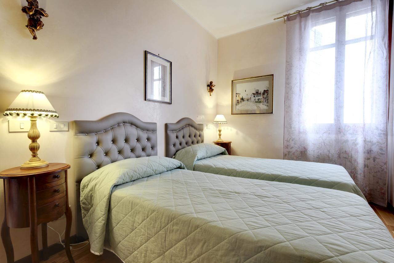 شقة البندقية  في Biennale Apt Balcony المظهر الخارجي الصورة